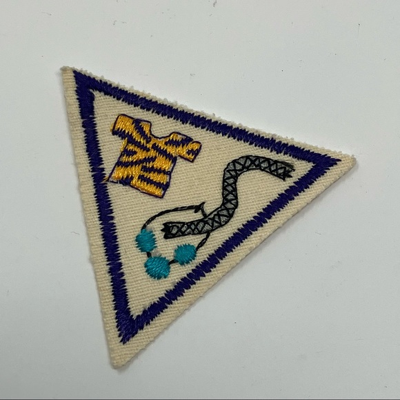 Vintage Girl Scouts Patch - Picture 1 of 2